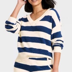 JoyLab loose fit Striped V-Neck Sweater in Blue and white NWT x